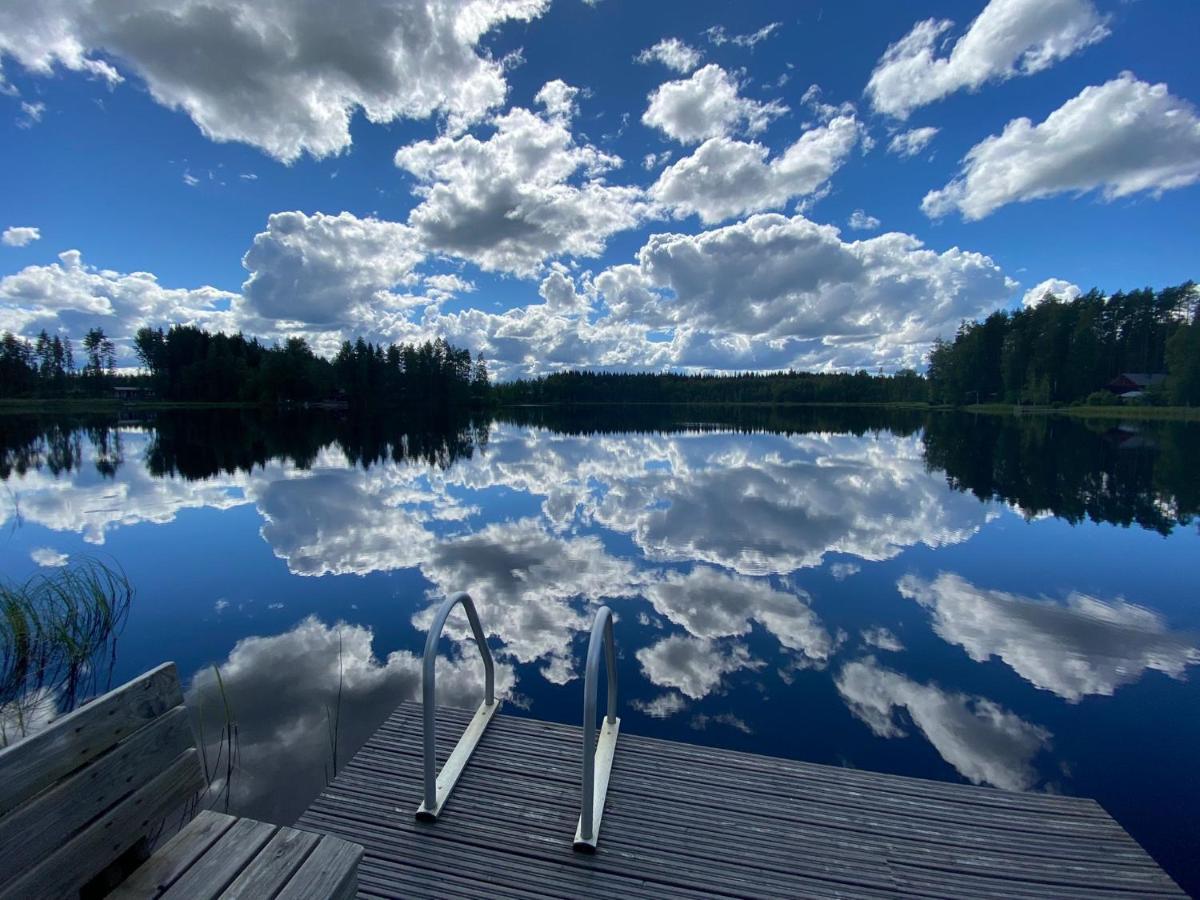 Private Lakeside Holiday Property In Nature Kankaanpää 외부 사진