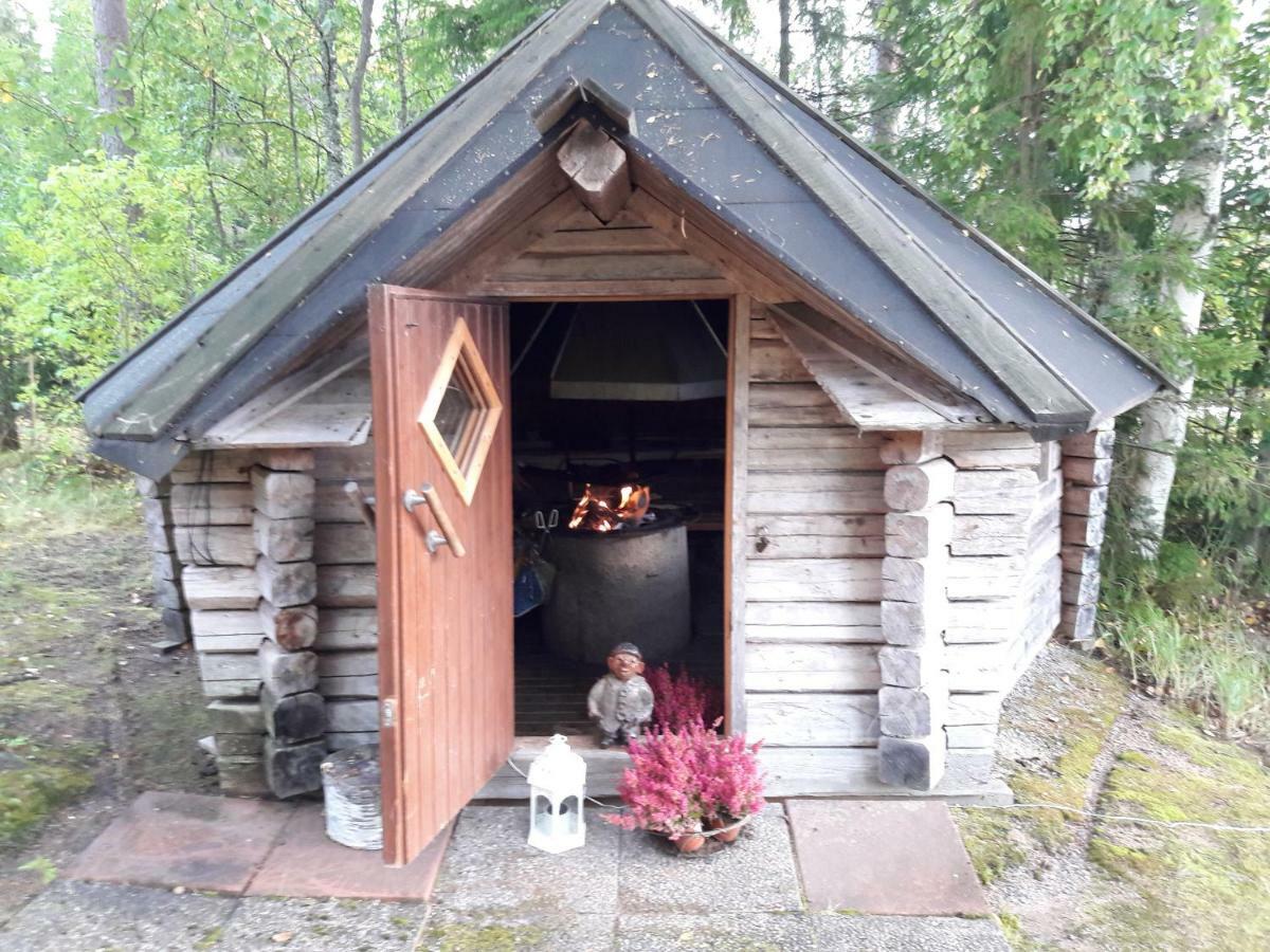 Private Lakeside Holiday Property In Nature Kankaanpää 외부 사진